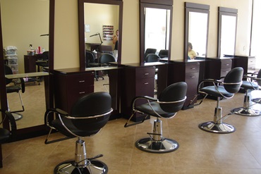 Beauty Parlor Interior Services